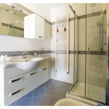 Alghero, Serena With Swimming Pool For 810 People *
