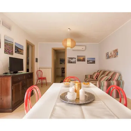 Alghero, Serena With Swimming Pool For 810 People Casa Linari