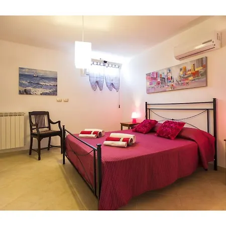 Alghero, Serena With Swimming Pool For 810 People